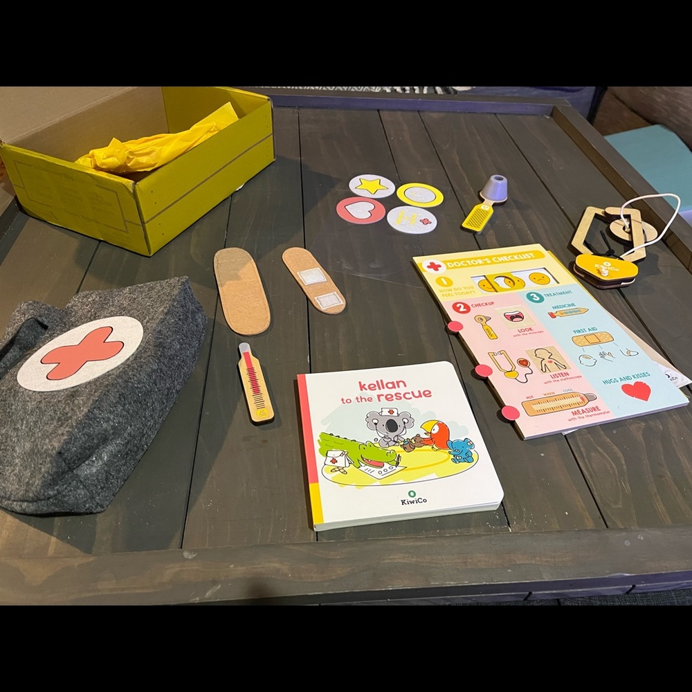 Kiwico Kit Doctor Visit and Grocery Store